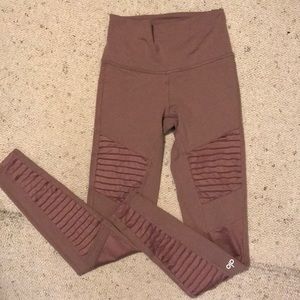 Alo yoga leggings